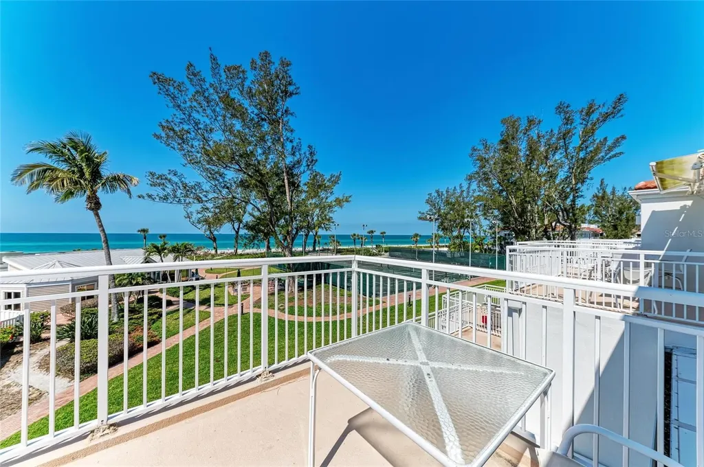 5055 Gulf Of Mexico Drive Longboat Key FL 34228