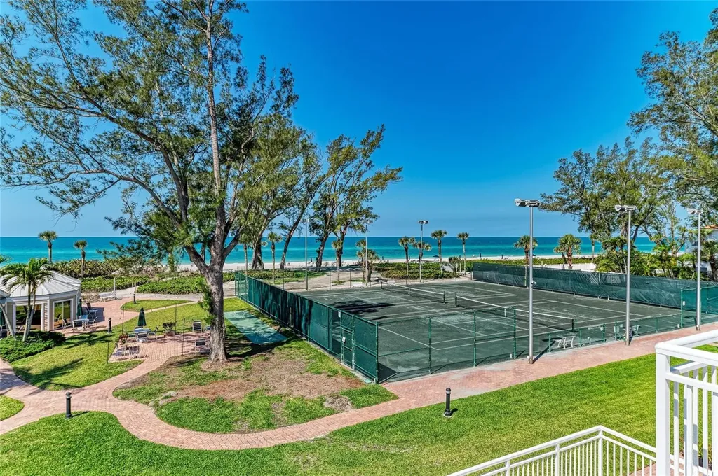 5055 Gulf Of Mexico Drive Longboat Key FL 34228