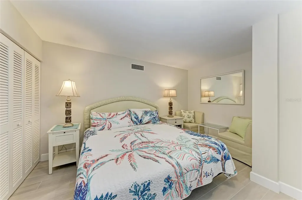 5055 Gulf Of Mexico Drive Longboat Key FL 34228