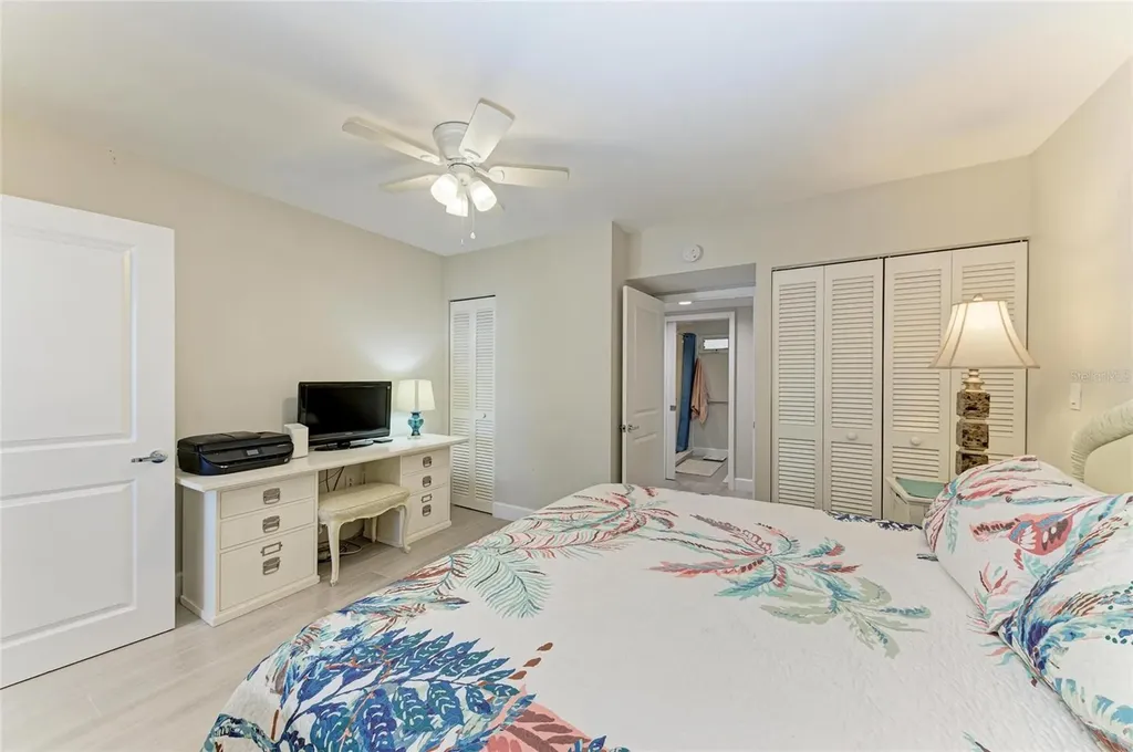 5055 Gulf Of Mexico Drive Longboat Key FL 34228