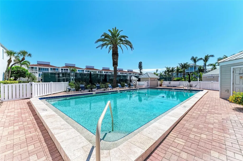 5055 Gulf Of Mexico Drive Longboat Key FL 34228