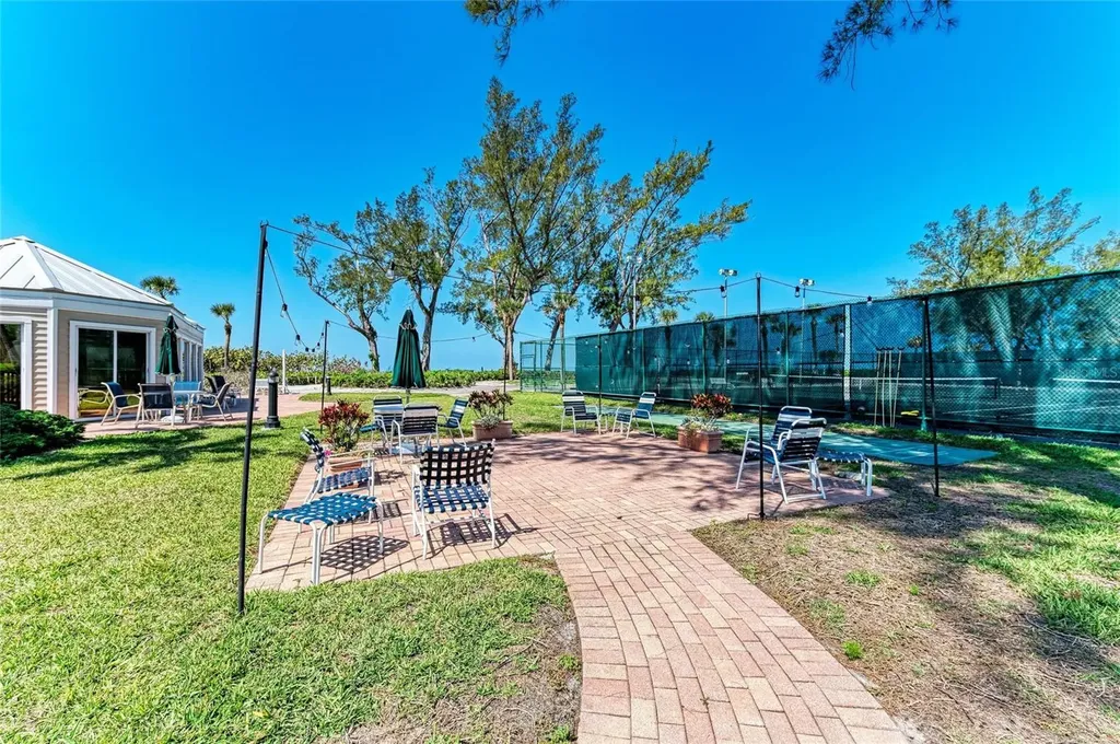 5055 Gulf Of Mexico Drive Longboat Key FL 34228