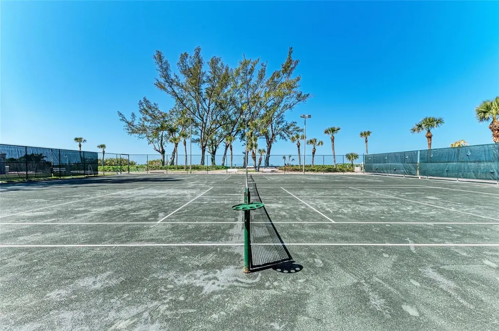 5055 Gulf Of Mexico Drive Longboat Key FL 34228