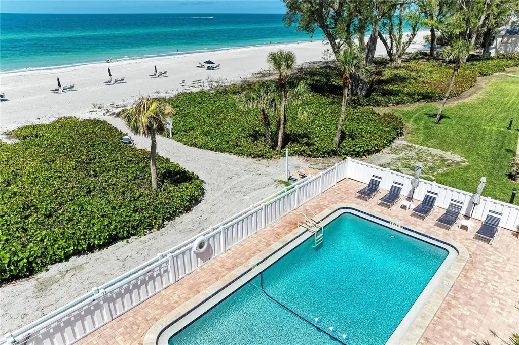 5055 Gulf Of Mexico Drive Longboat Key FL 34228