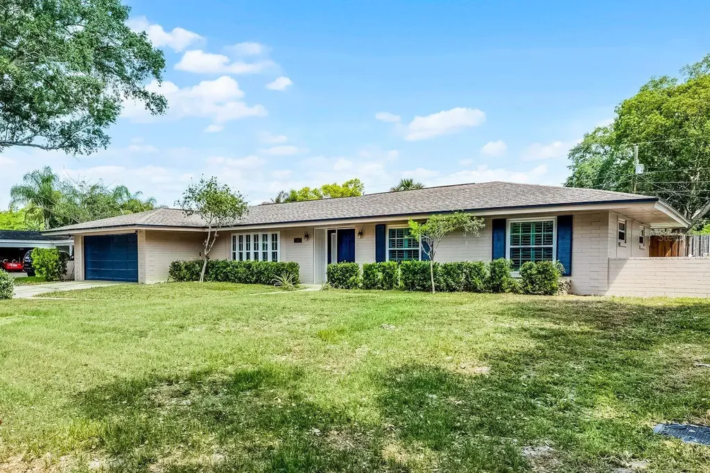 2311 Huron Trail Maitland FL 32751