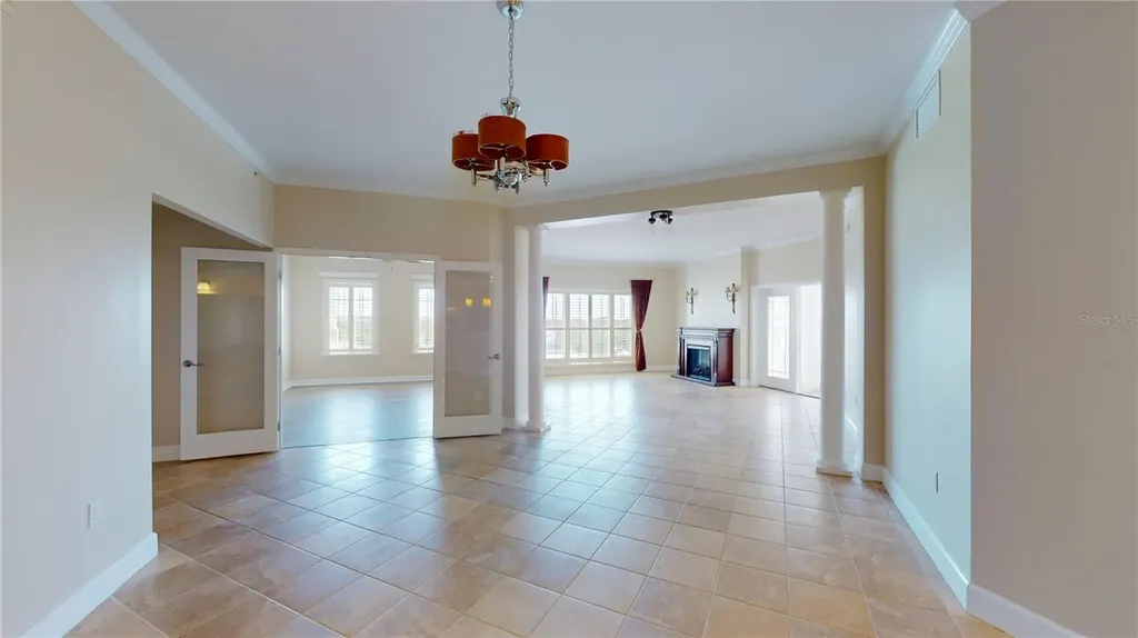 2305 Edgewater Drive Orlando FL 32804