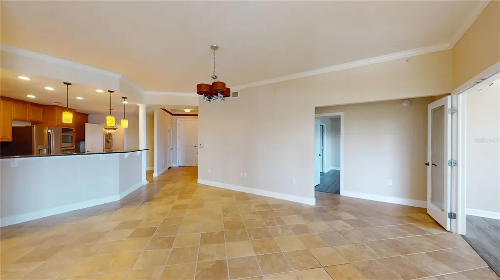 2305 Edgewater Drive Orlando FL 32804