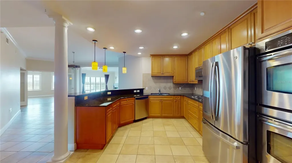 2305 Edgewater Drive Orlando FL 32804