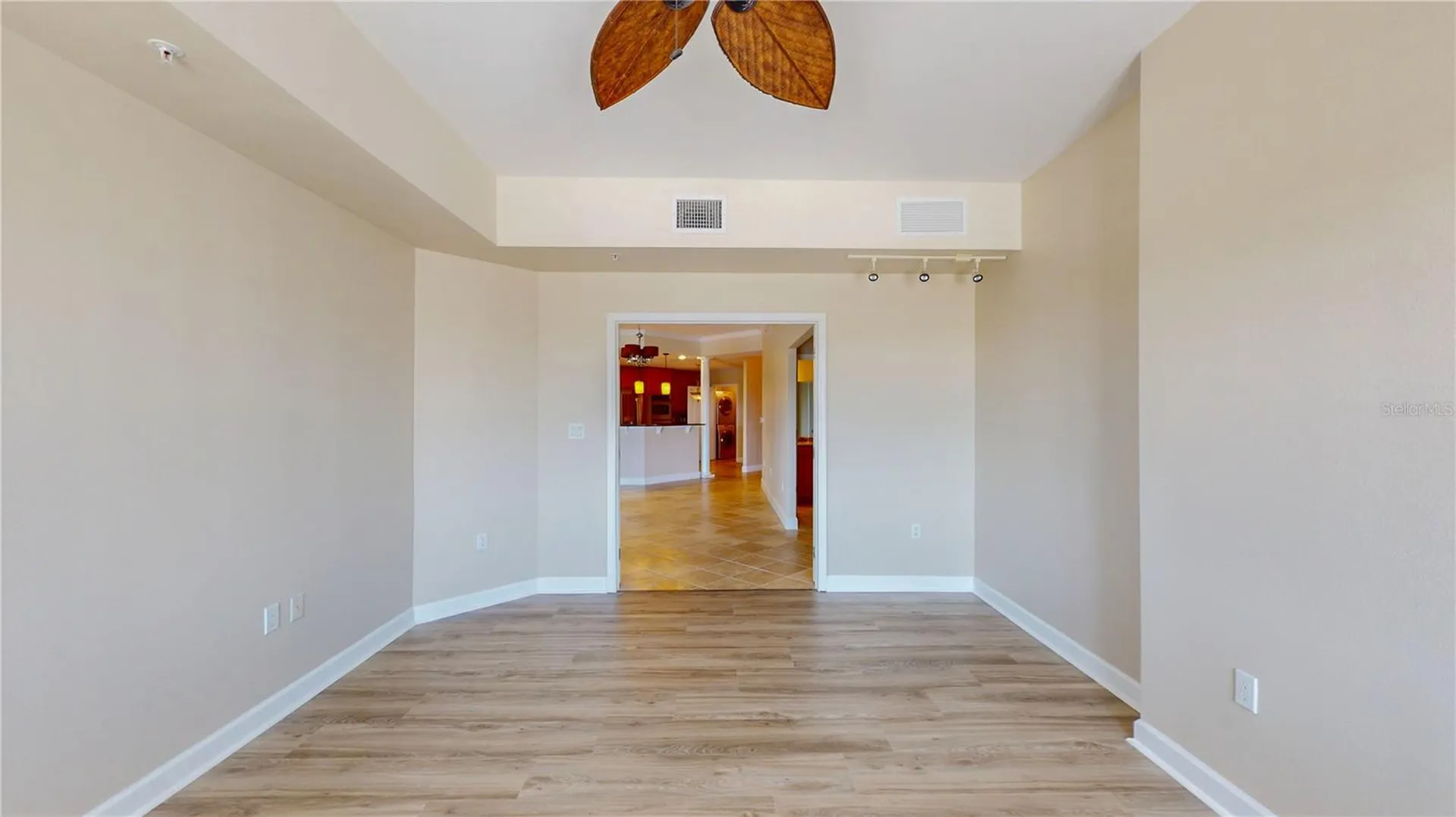 2305 Edgewater Drive Orlando FL 32804