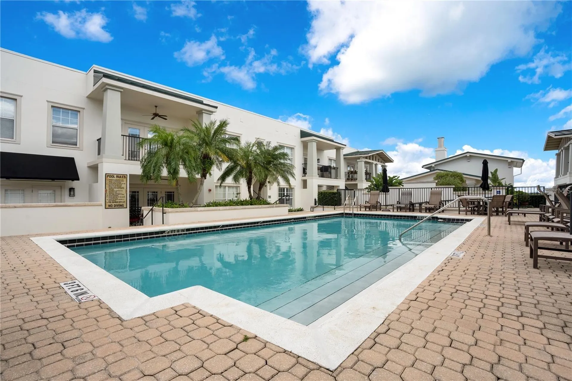 2305 Edgewater Drive Orlando FL 32804