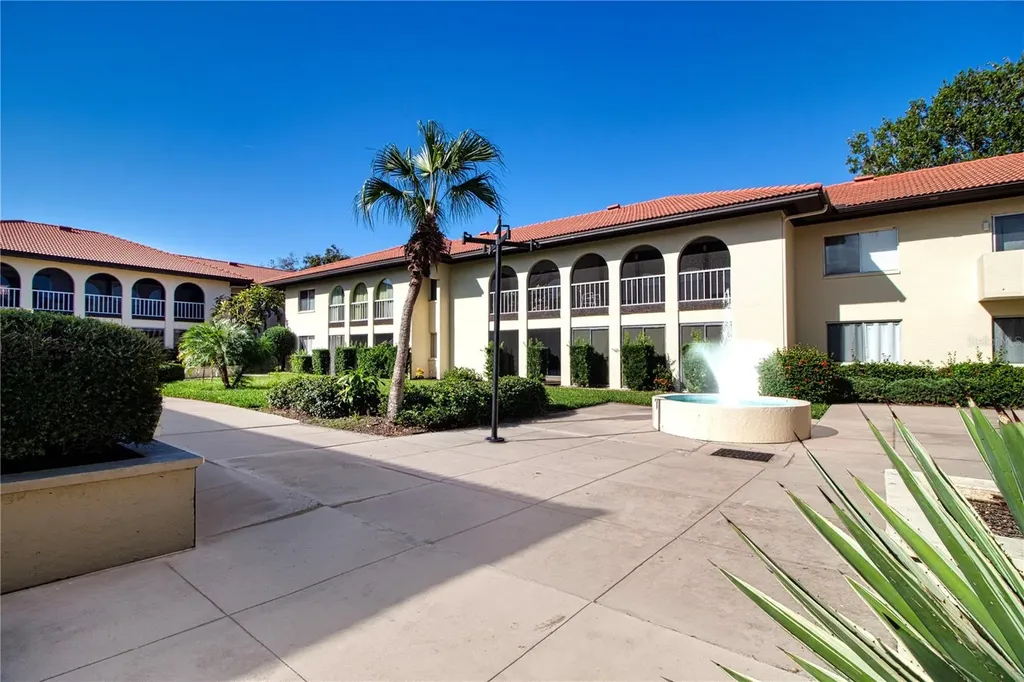 3690 Pinecrest Street Sarasota FL 34232