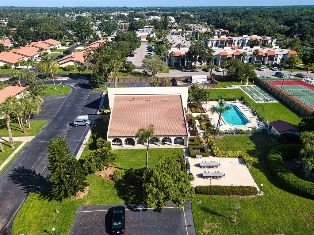 3690 Pinecrest Street Sarasota FL 34232