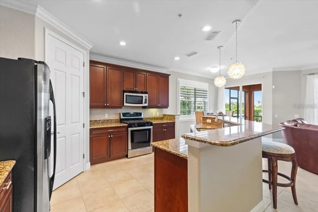 1143 Riverscape Street Bradenton FL 34208