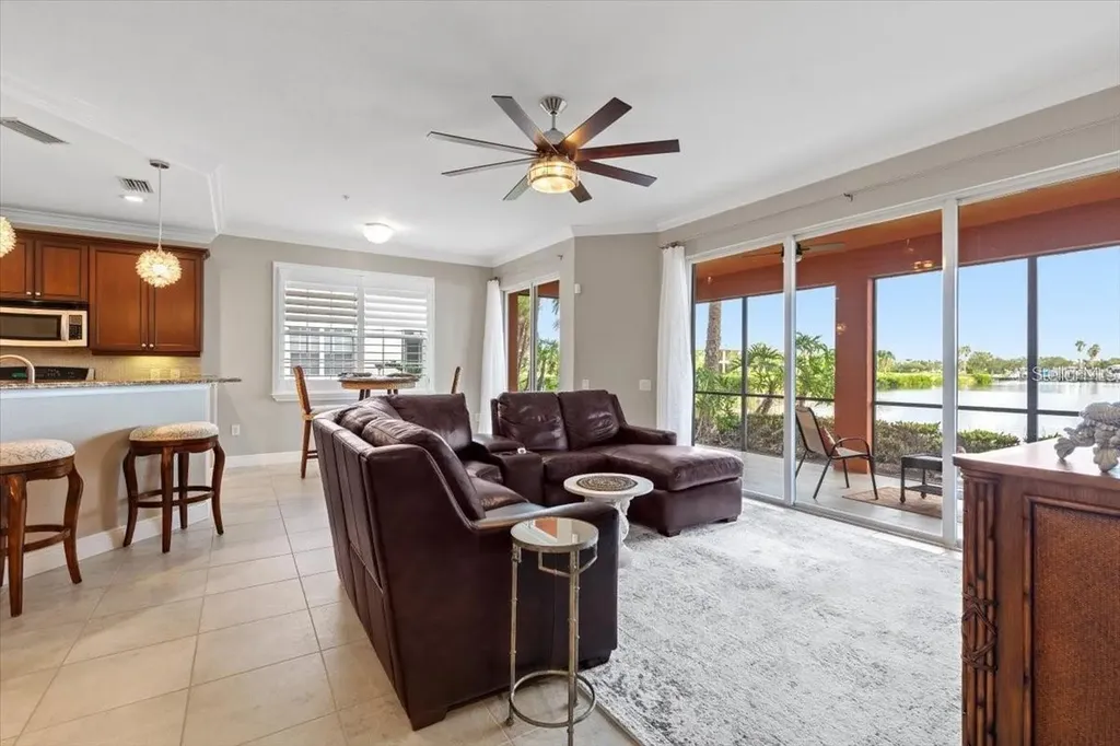 1143 Riverscape Street Bradenton FL 34208