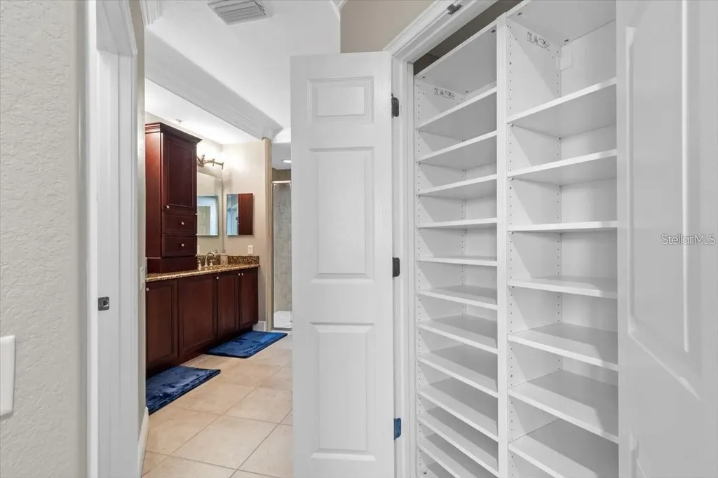 1143 Riverscape Street Bradenton FL 34208