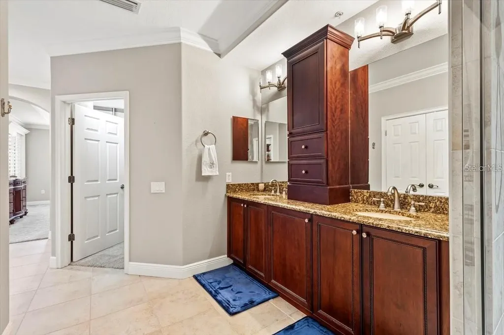 1143 Riverscape Street Bradenton FL 34208