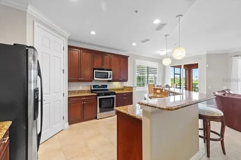 1143 Riverscape Street Bradenton FL 34208