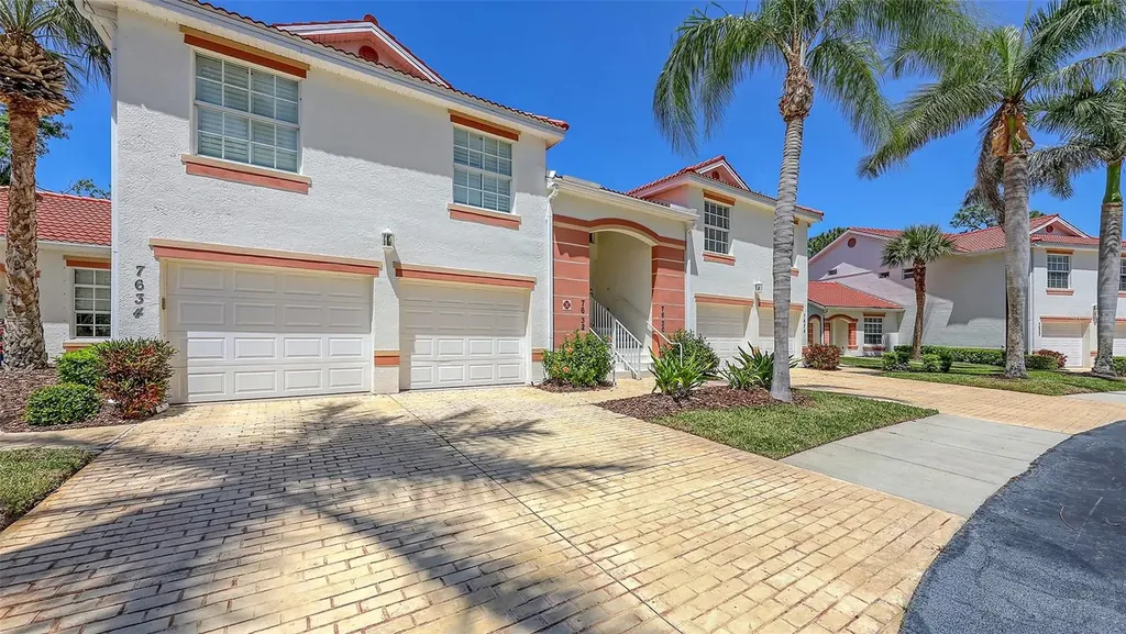 7632 Marsh Orchid Circle Bradenton FL 34203