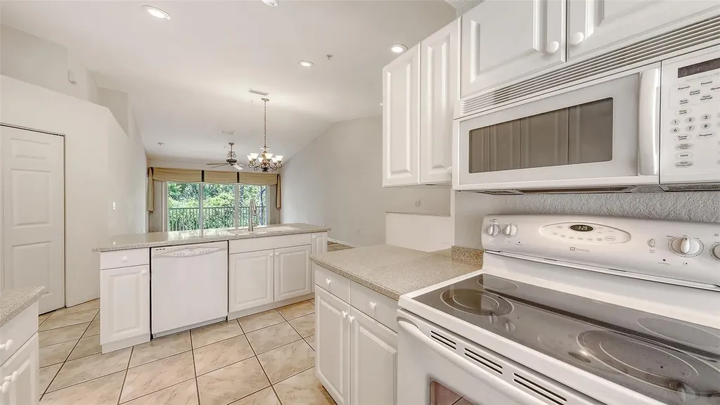7632 Marsh Orchid Circle Bradenton FL 34203