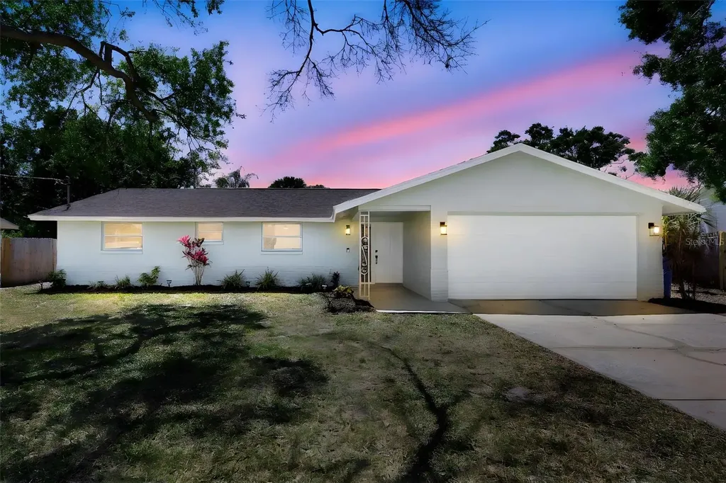6212 Fairway Boulevard Apollo Beach FL 33572