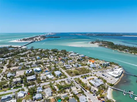 6981 Lois Avenue Longboat Key FL 34228