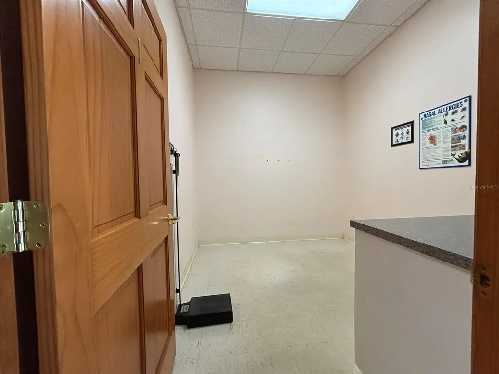2855 Alt 19 Palm Harbor FL 34683