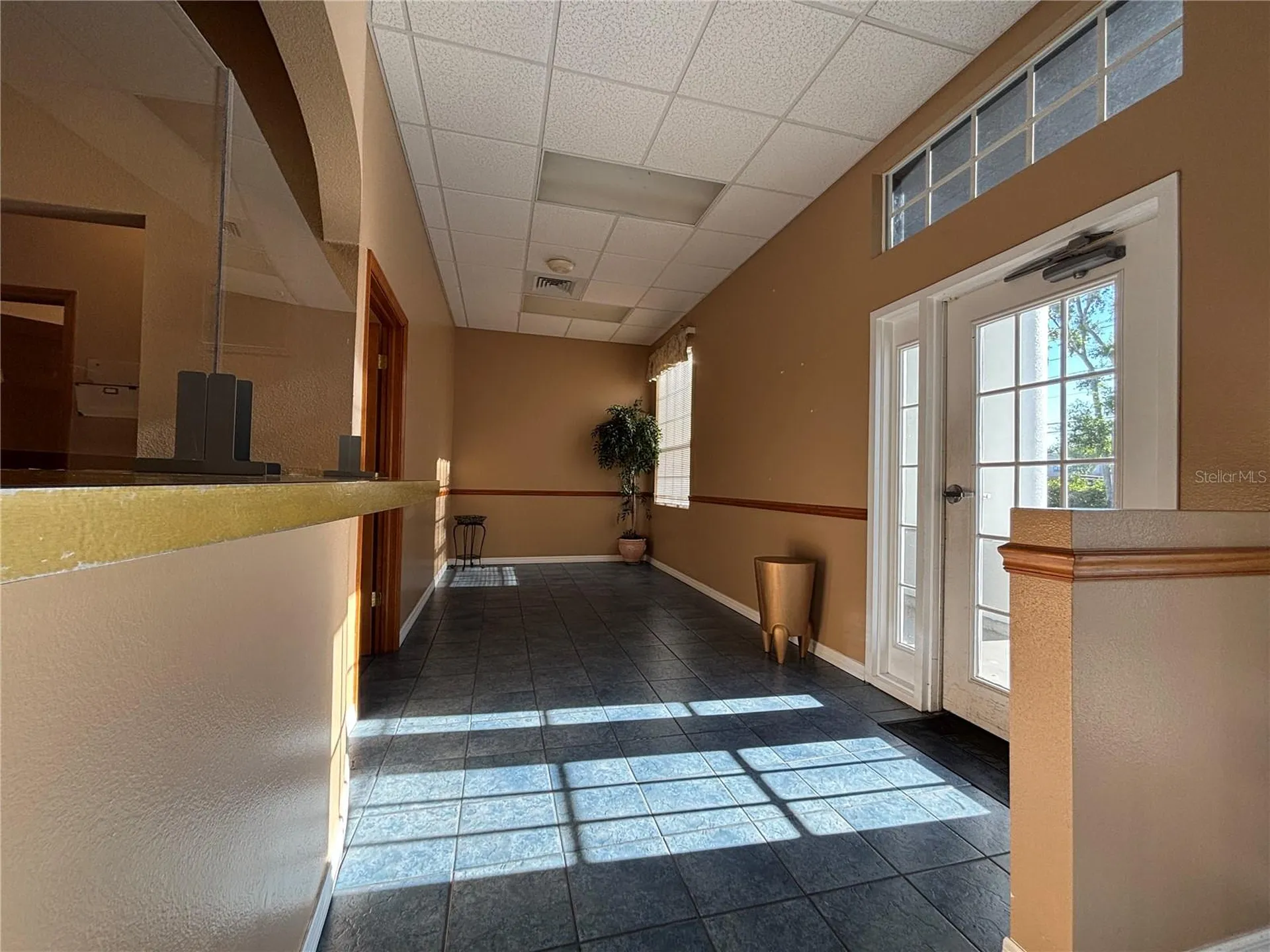 2855 Alt 19 Palm Harbor FL 34683