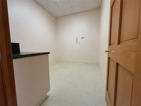 2855 Alt 19 Palm Harbor FL 34683