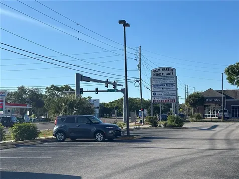 2855 Alt 19 Palm Harbor FL 34683