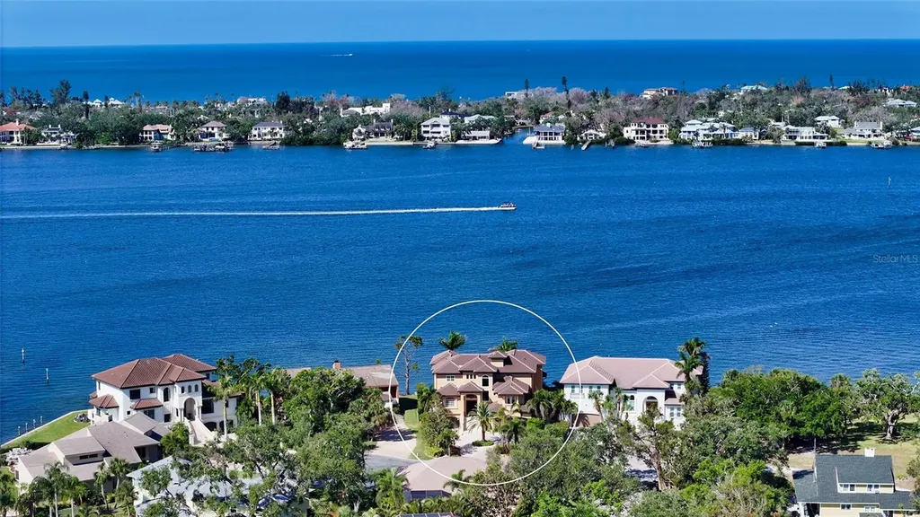 7342 Captain Kidd Avenue Sarasota FL 34231