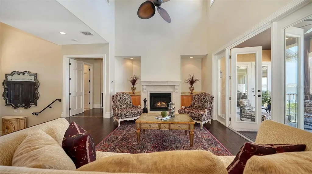 7342 Captain Kidd Avenue Sarasota FL 34231