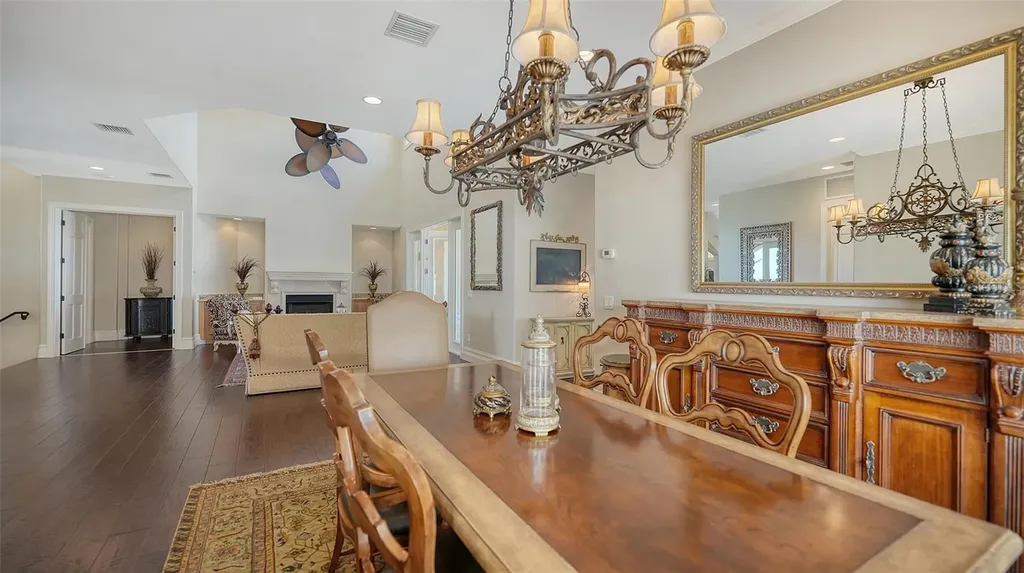 7342 Captain Kidd Avenue Sarasota FL 34231