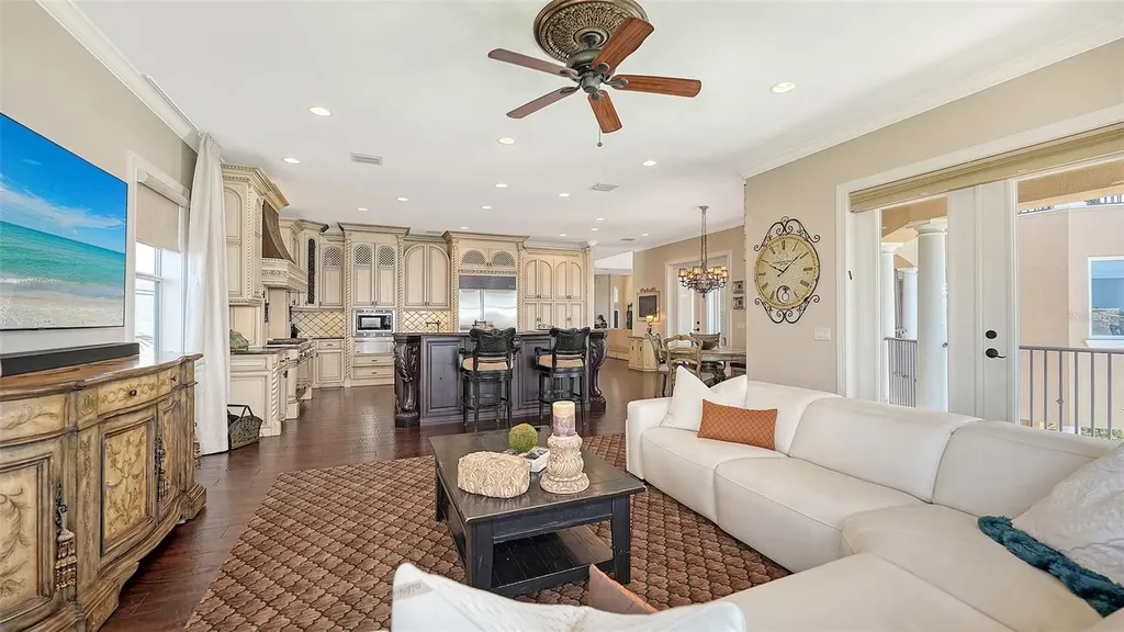 7342 Captain Kidd Avenue Sarasota FL 34231