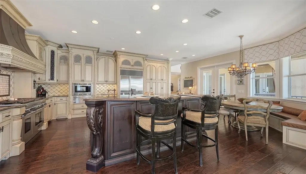 7342 Captain Kidd Avenue Sarasota FL 34231