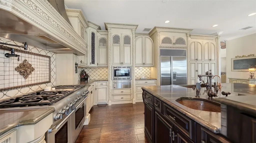 7342 Captain Kidd Avenue Sarasota FL 34231