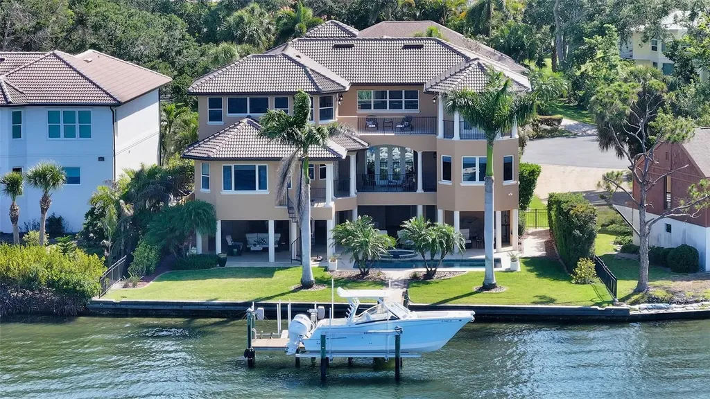 7342 Captain Kidd Avenue Sarasota FL 34231