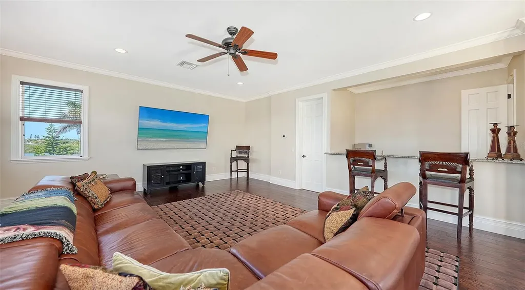 7342 Captain Kidd Avenue Sarasota FL 34231