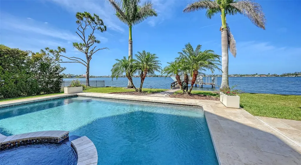 7342 Captain Kidd Avenue Sarasota FL 34231