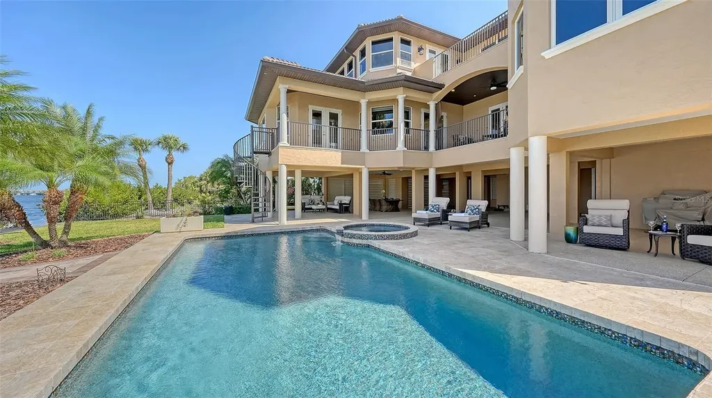 7342 Captain Kidd Avenue Sarasota FL 34231