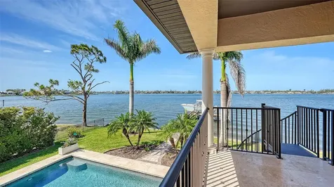 7342 Captain Kidd Avenue Sarasota FL 34231