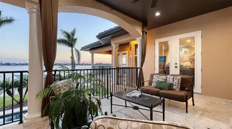 7342 Captain Kidd Avenue Sarasota FL 34231