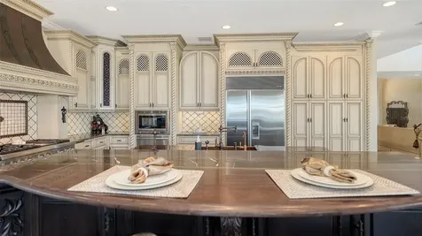 7342 Captain Kidd Avenue Sarasota FL 34231