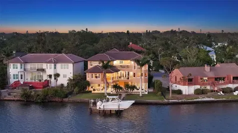 7342 Captain Kidd Avenue Sarasota FL 34231