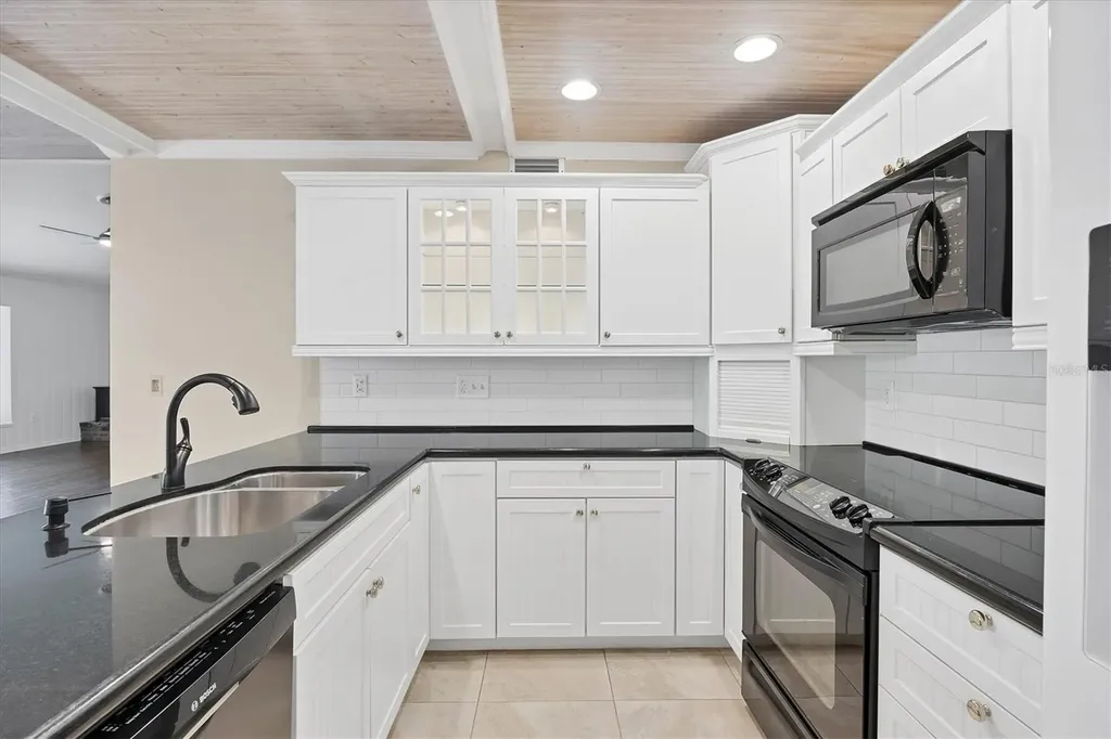 5504 Beneva Woods Circle Sarasota FL 34233