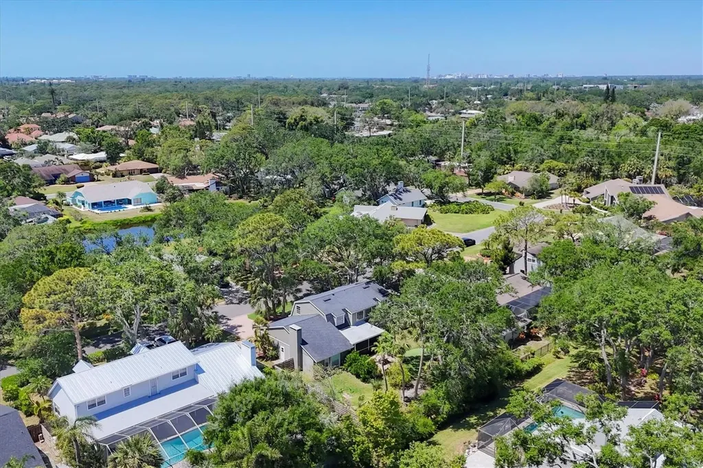 5504 Beneva Woods Circle Sarasota FL 34233
