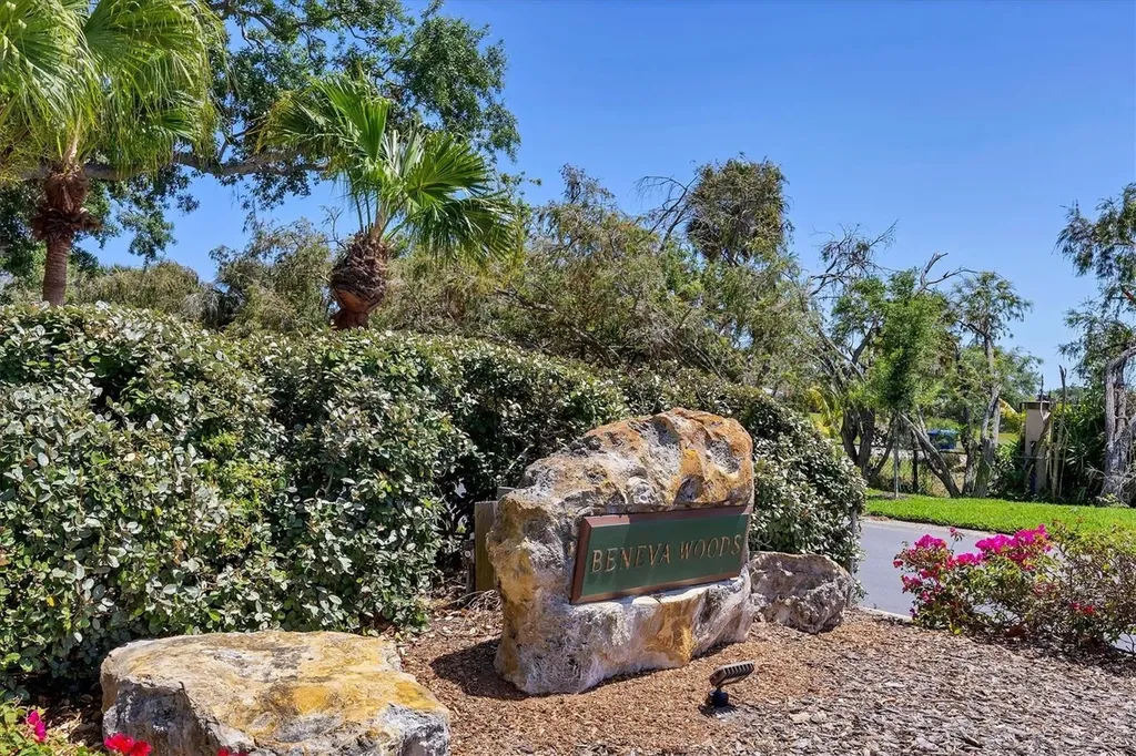 5504 Beneva Woods Circle Sarasota FL 34233