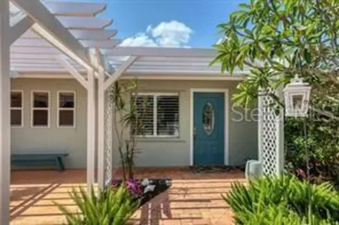 7860 Holiday Drive Sarasota FL 34231