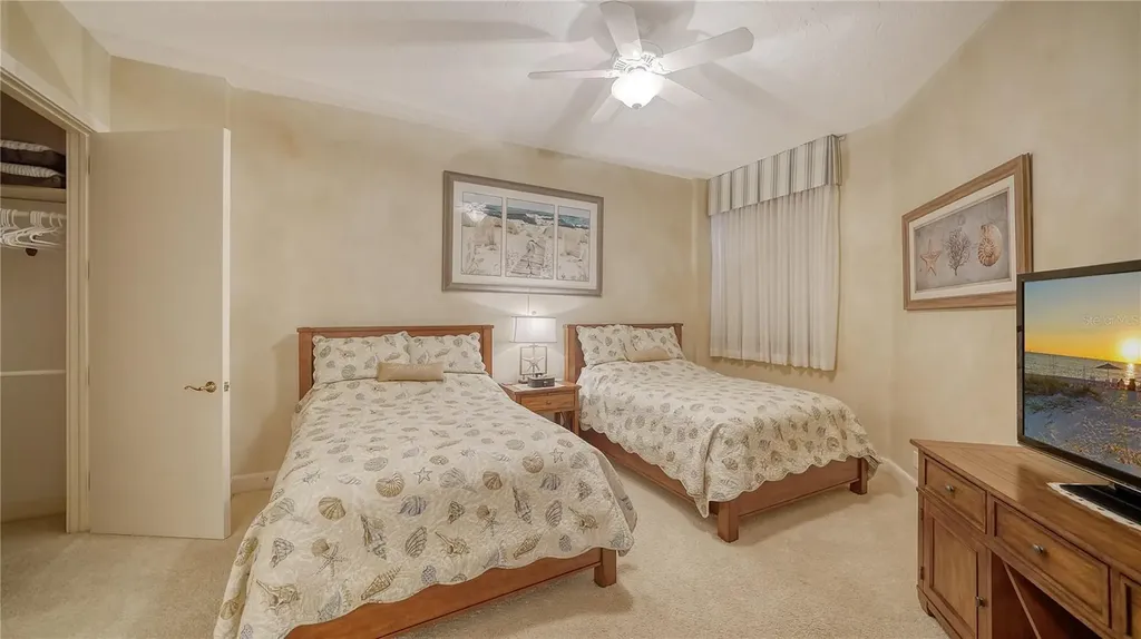 1241 Gulf Of Mexico Drive Longboat Key FL 34228
