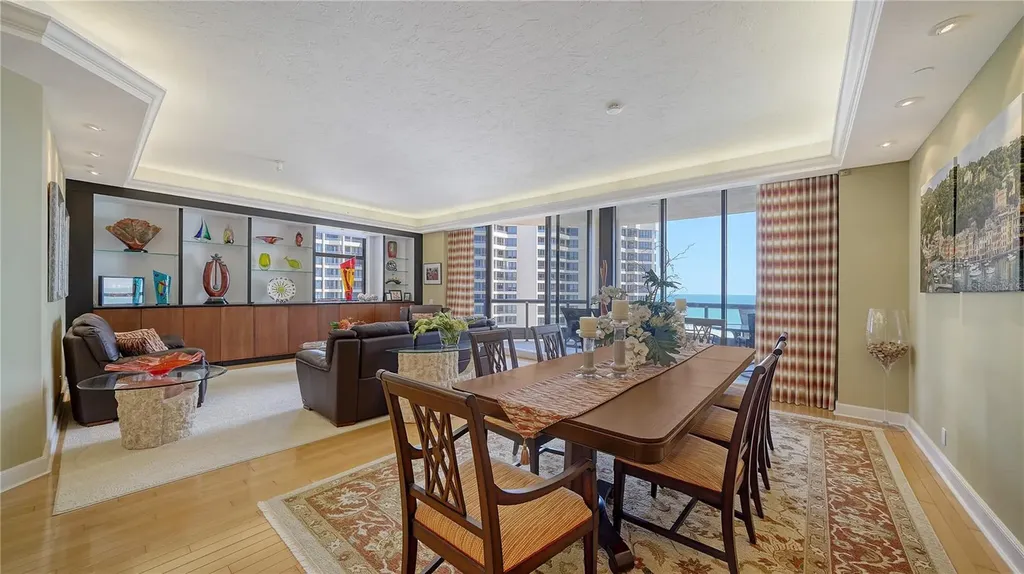 1241 Gulf Of Mexico Drive Longboat Key FL 34228