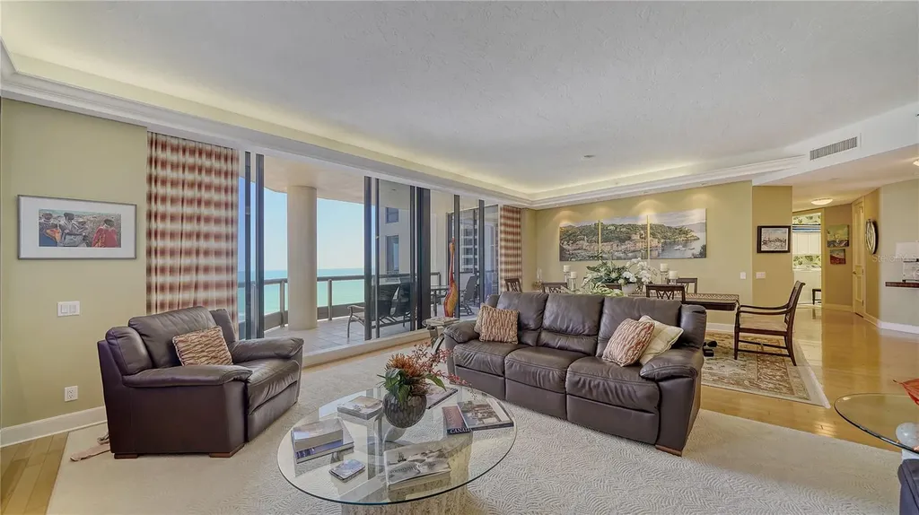 1241 Gulf Of Mexico Drive Longboat Key FL 34228